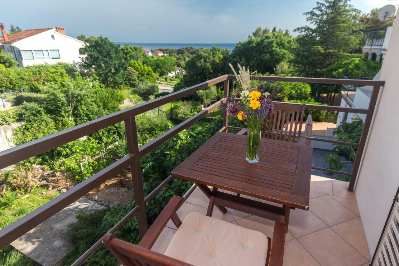 Apartments Marta Krk Town Dış mekan fotoğraf