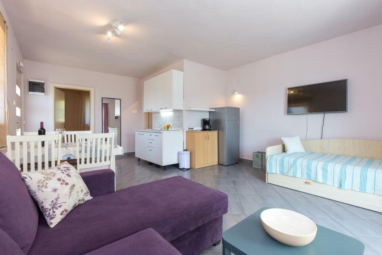 Apartments Marta Krk Town Dış mekan fotoğraf